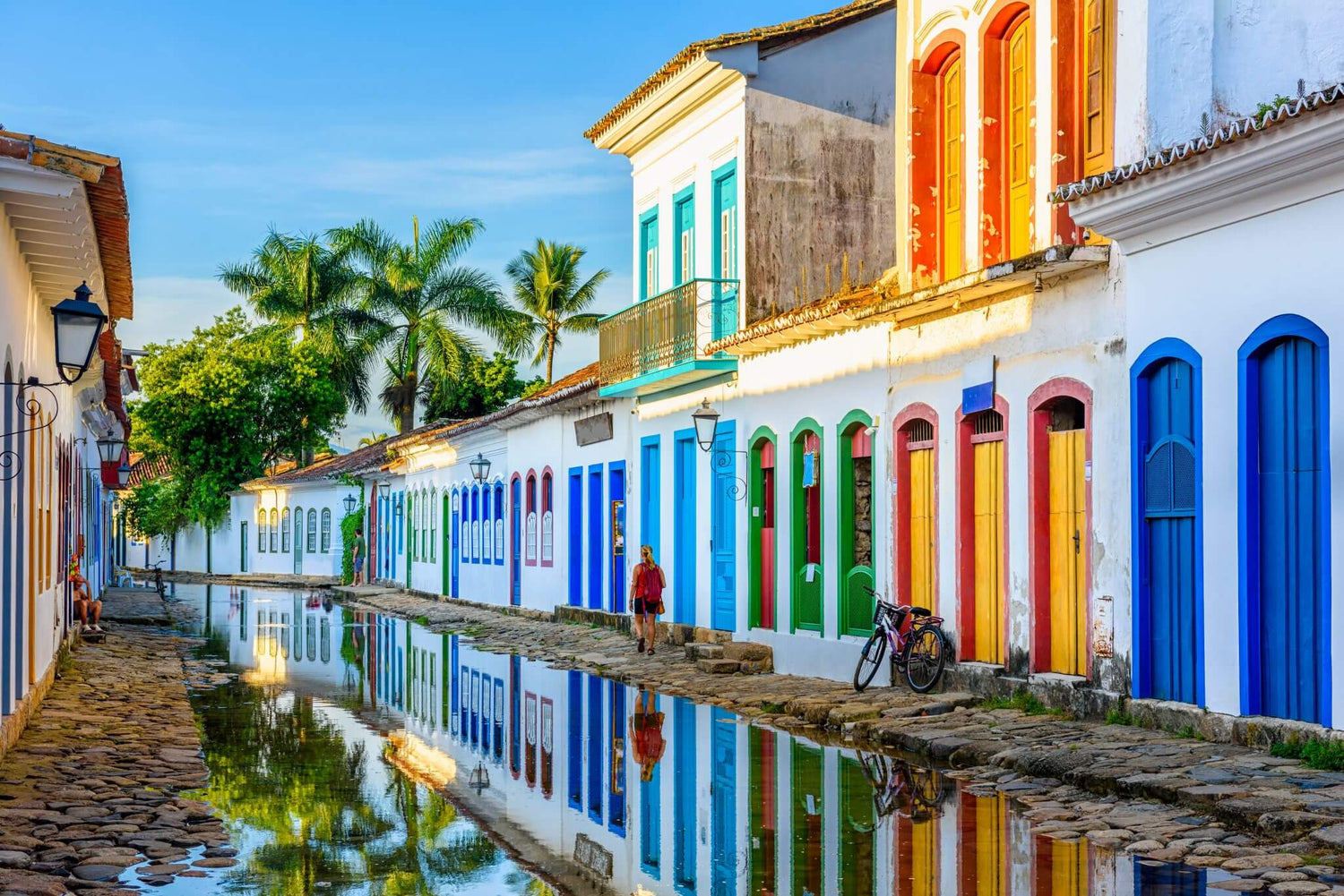 Março
